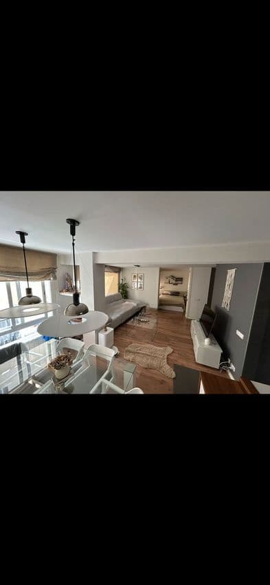 Piso, 2 dormitorios, 85 m² · Mestalla